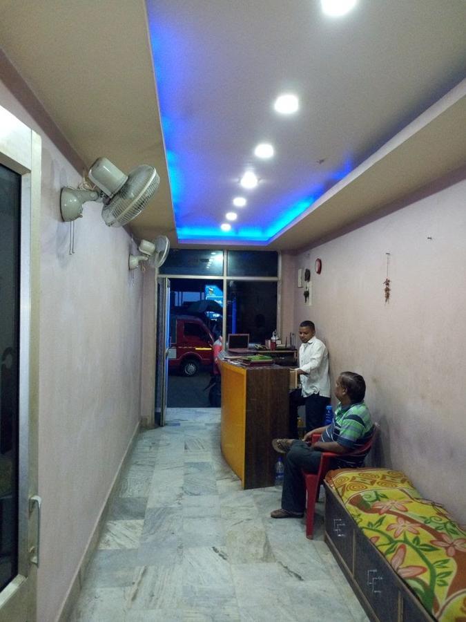 Hotel Sea Dream Lodge Purî Extérieur photo